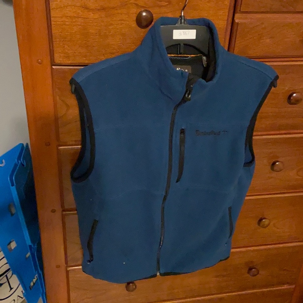 😀 Timberland size small vest very nice